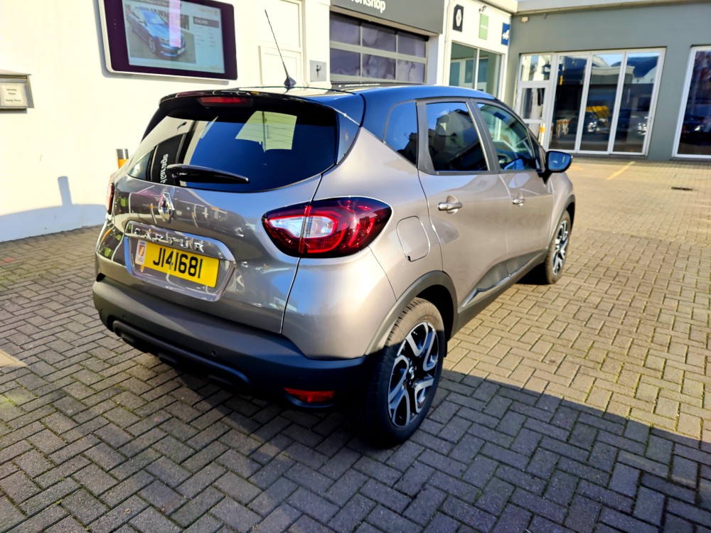 2019 Renault Captur Iconic 1.3 TCe 150 BHP EDC Automatic 5 Door SUV