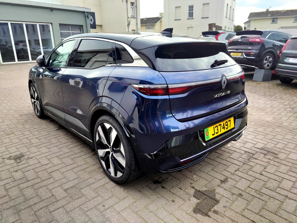 2022 Renault Megane E-Tech Techno EV60 220hp Optimum Charge Automatic 5 Door Hatch