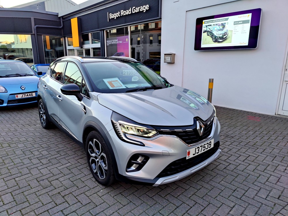 2023 Renault Captur E-Tech Techno 160 BHP PHEV Automatic 5 Door SUV