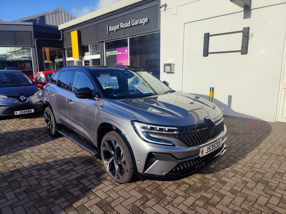 2023 Renault Austral E-Tech Iconic Esprit Alpine 200 BHP Full Hybrid Automatic 5 Door SUV