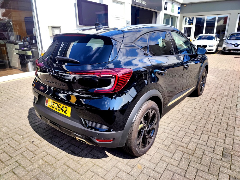 2023 Renault Captur E-Tech Engineered 145 BHP Full Hybrid Automatic 5 Door SUV