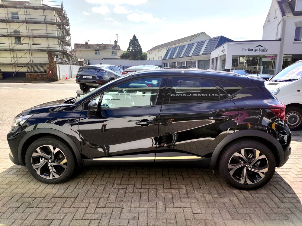 2023 Renault Captur E-Tech Engineered 145 BHP Full Hybrid Automatic 5 Door SUV