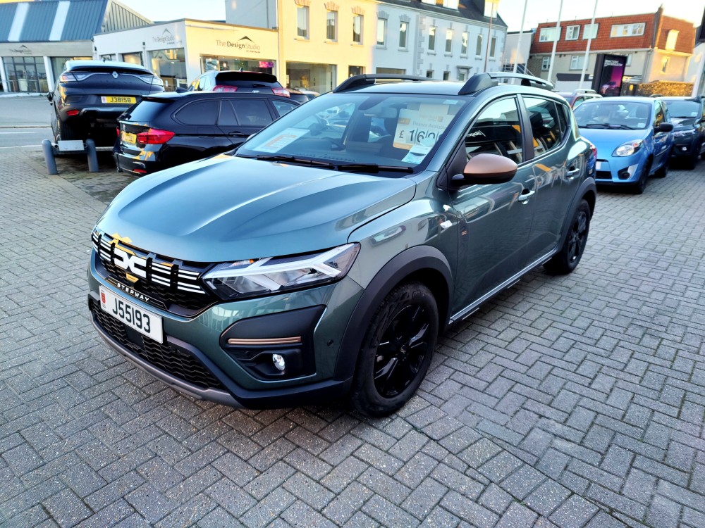 2023 Dacia Sandero Stepway Extreme TCe 90 BHP CVT Automatic 5 Door Hatch 